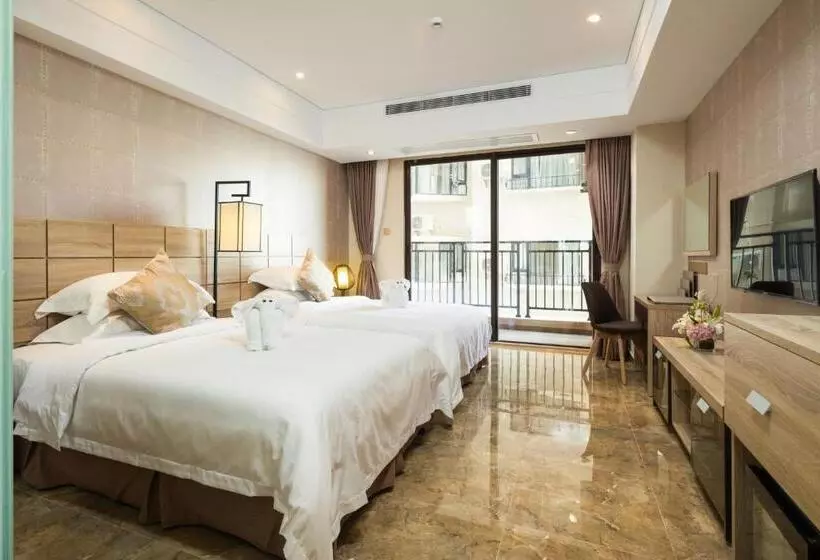 Barry Boutique Hotel Sanya