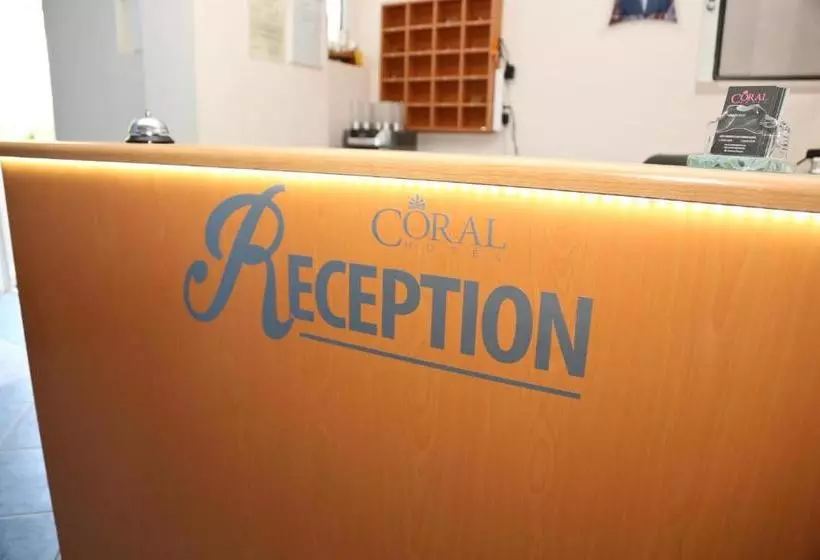 ホテル Coral