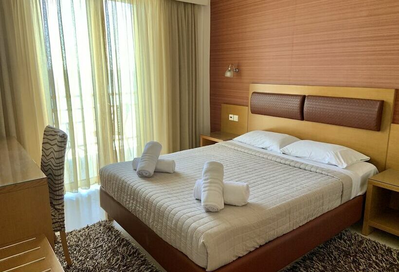 בית מלון כפרי Flisvos