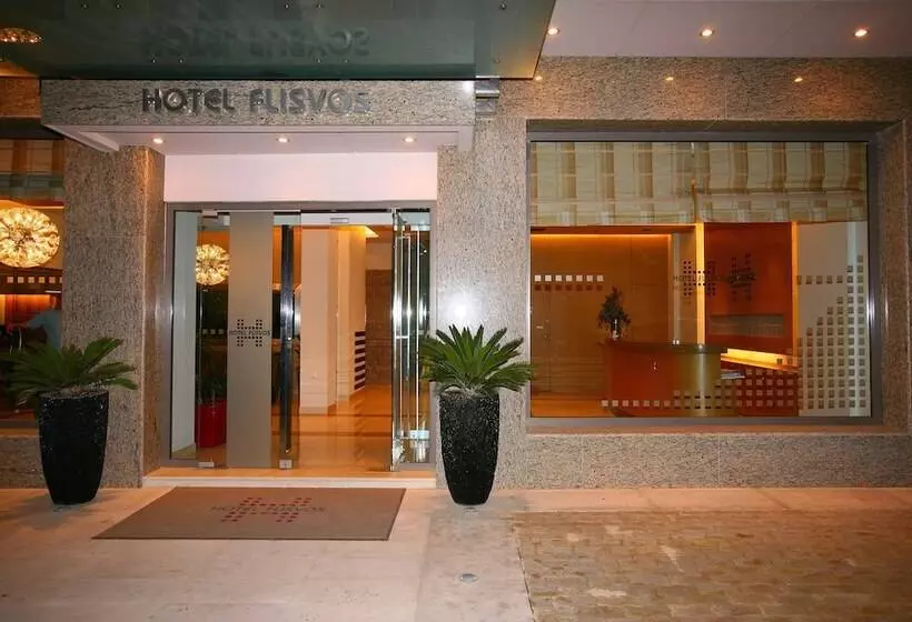 هتل Flisvos