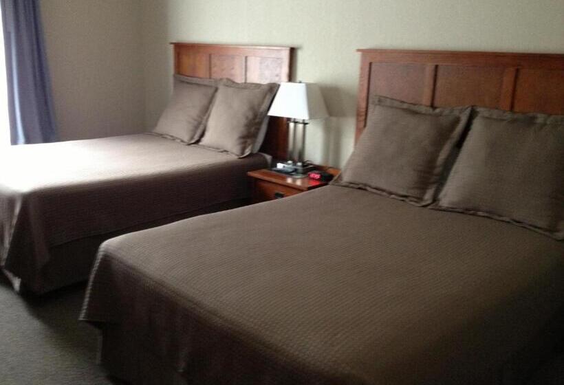 בית מלון כפרי Pleasant Night Inn Carthage Ny