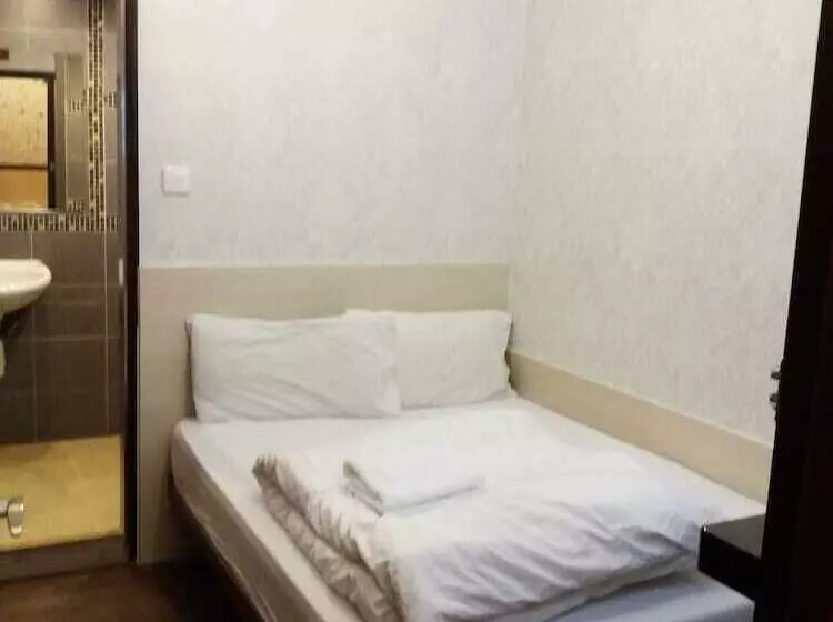 هتل Rai Lei Hostel