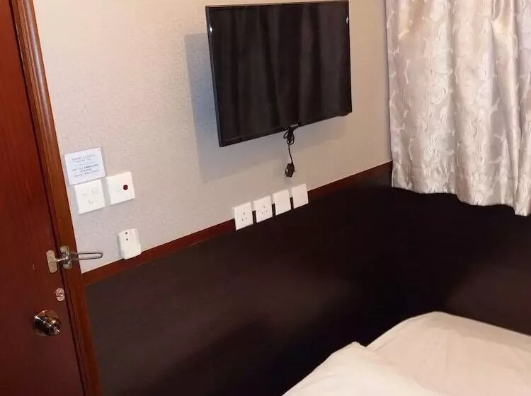 هتل Rai Lei Hostel