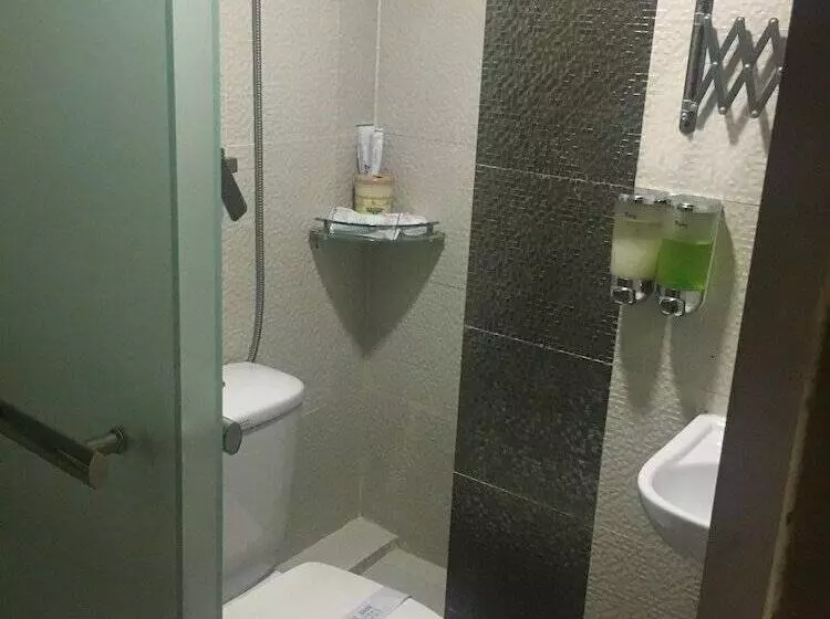 هتل Temple Street