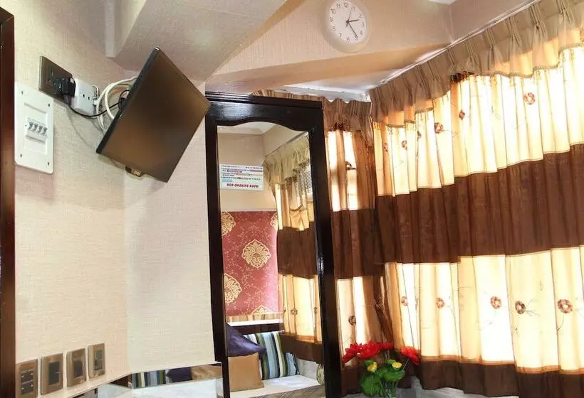 هتل Temple Street