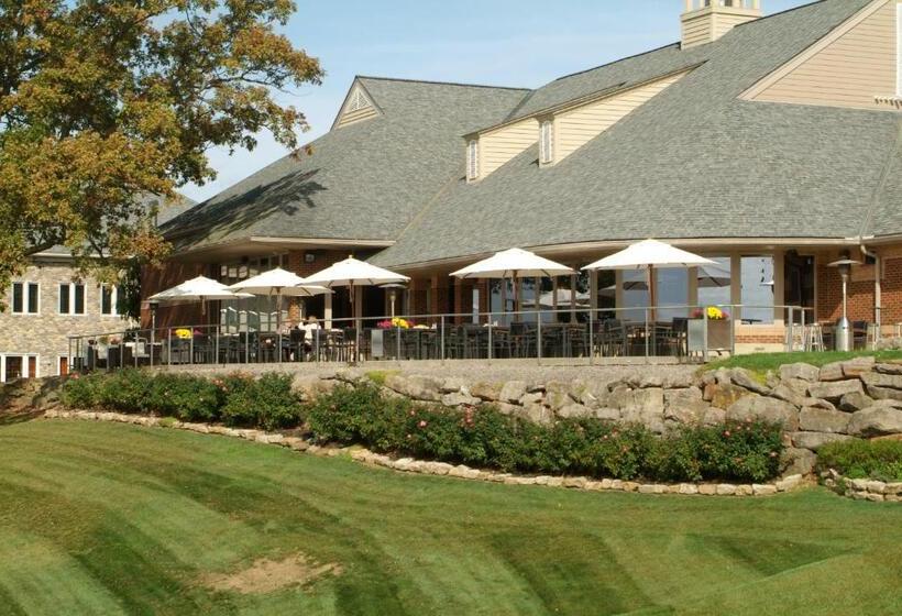 Отель The Inn At Lenape