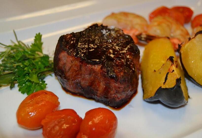 Отель The Inn At Lenape