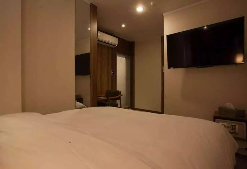 Vatica Hotel Dongdaemun