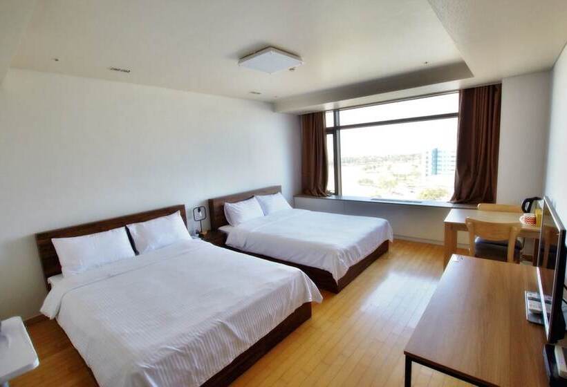 بنسيون Incheon Airport Guest House