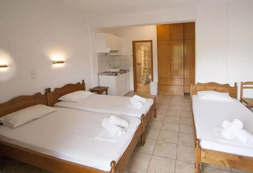 펜션 Laura Skiathos