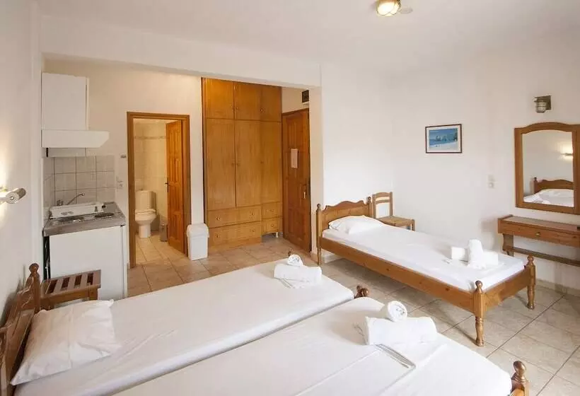 펜션 Laura Skiathos