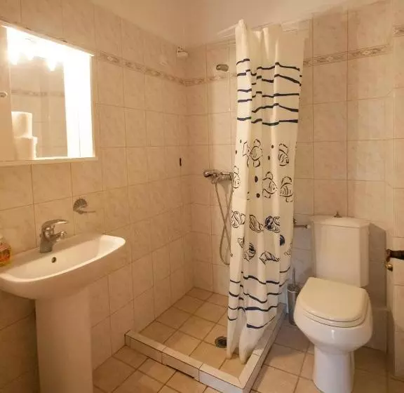 펜션 Laura Skiathos