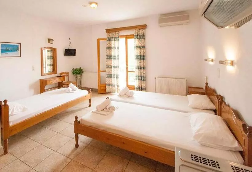 펜션 Laura Skiathos