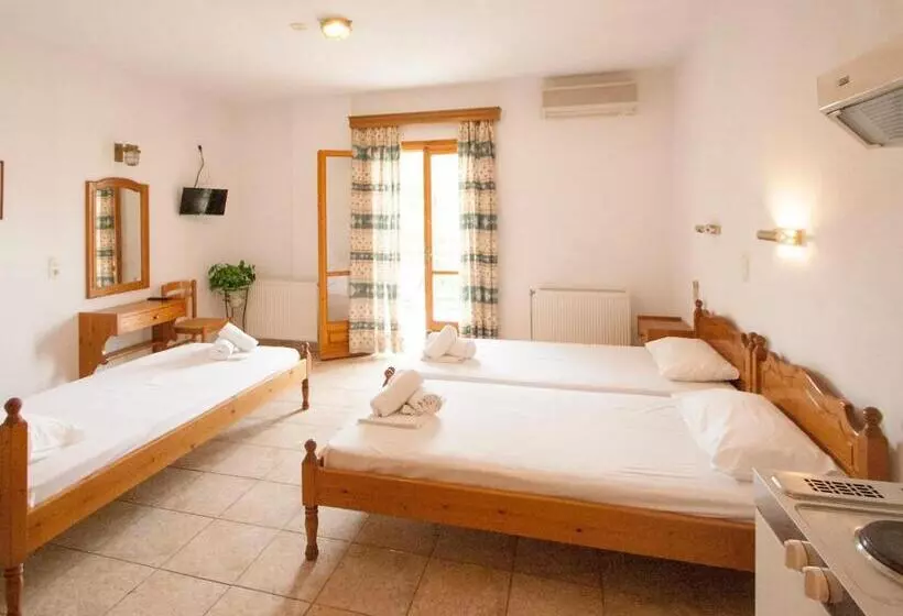 펜션 Laura Skiathos