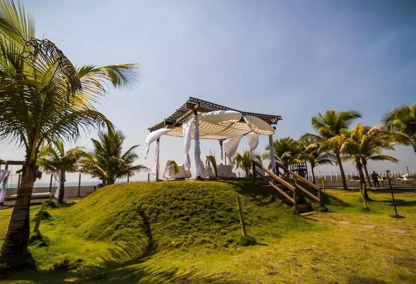 استراحتگاه Soleil Pacifico