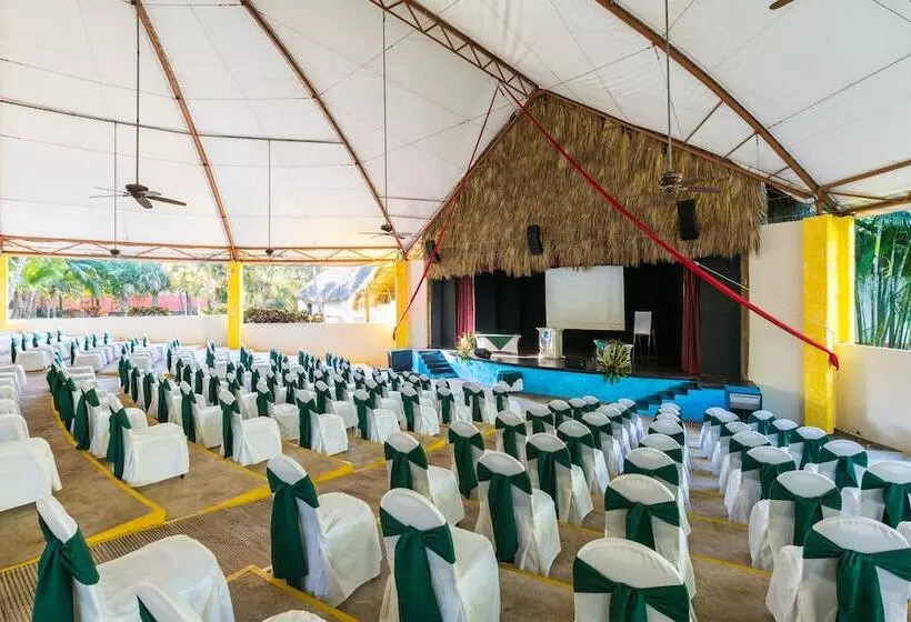 استراحتگاه Soleil Pacifico