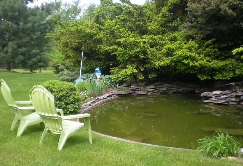 The Fox And The Grapes Bed & Breakfast