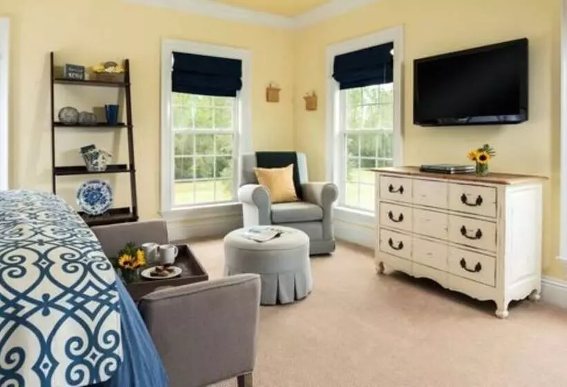 The Horse Stamp Inn Bed & Breakfast