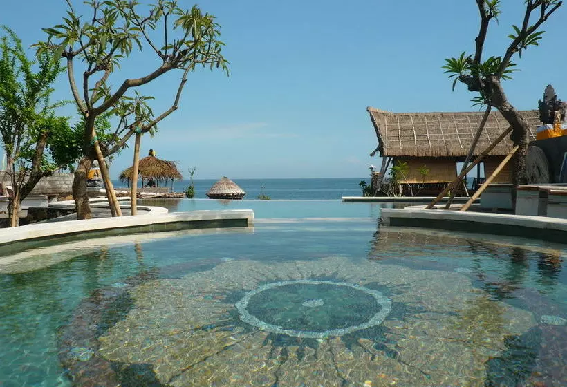 Classic Beach Villas