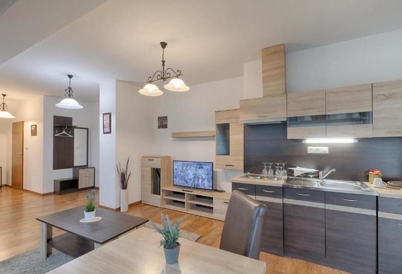 Fortuna 7 Apartments