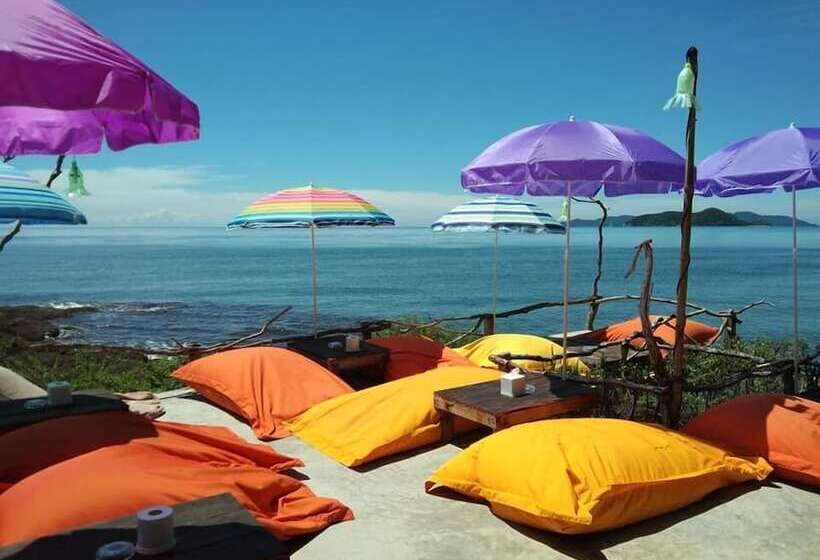 Отель Banana Sunset Bar & Bungalows