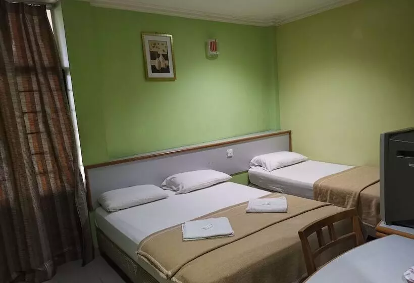 ホテル Inderapura