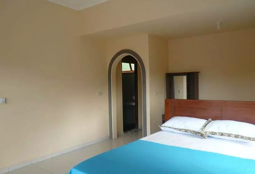 Hotelli Rumah Wayans Lipah