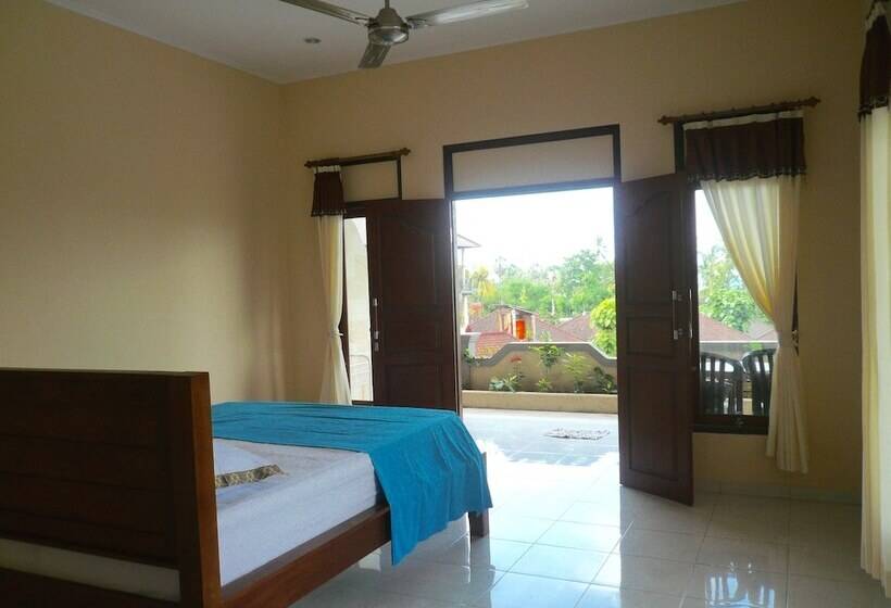ホテル Rumah Wayans Lipah