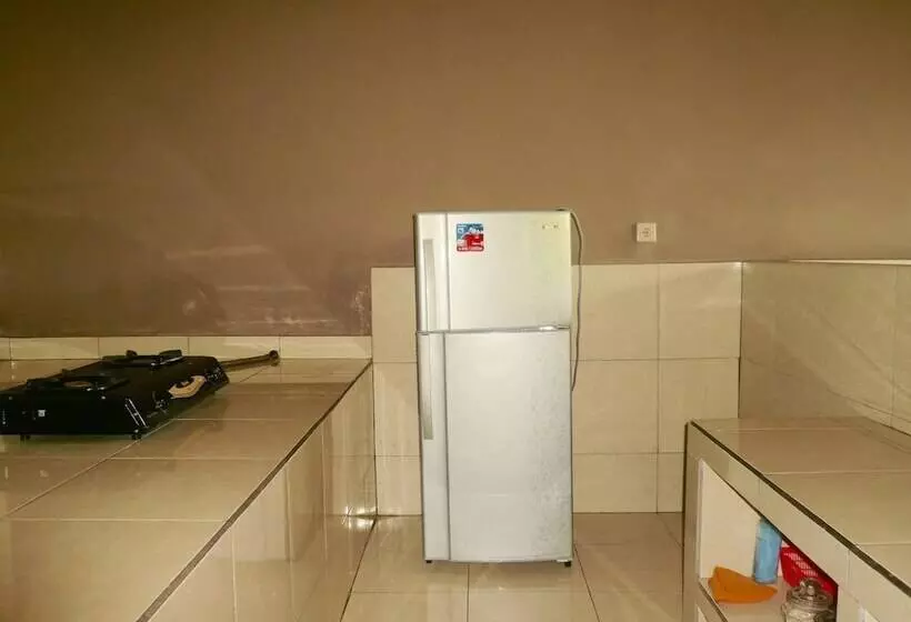 Hotelli Rumah Wayans Lipah