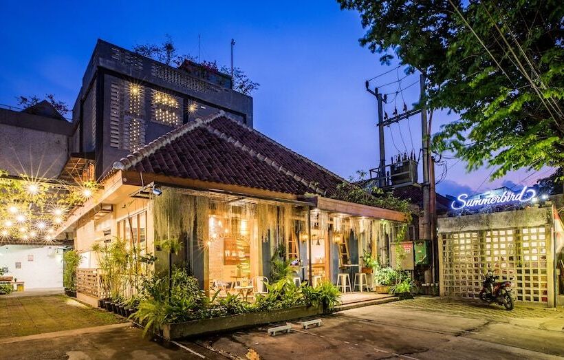 Отель Summerbird Bed And Brasserie