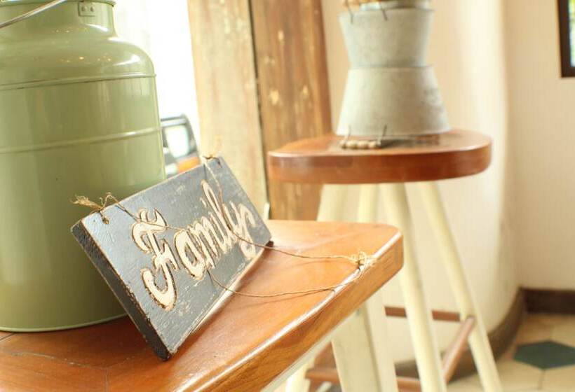 Отель Summerbird Bed And Brasserie