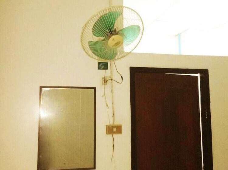 בית מלון כפרי Tapaeinn