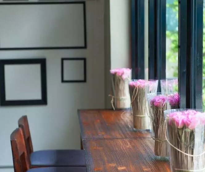 ホテル The Sixteenth Naiyang Beach