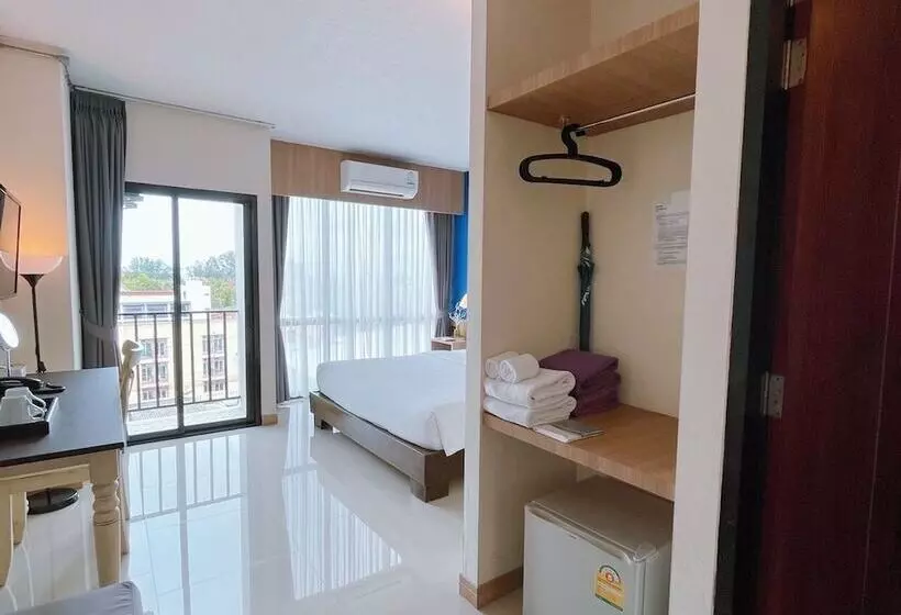 ホテル The Sixteenth Naiyang Beach