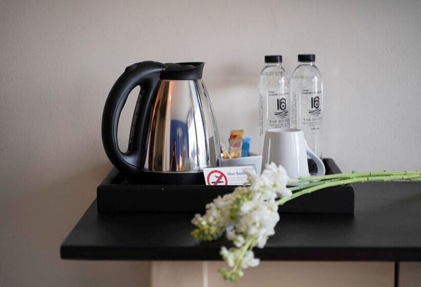 فندق The Sixteenth Naiyang Beach