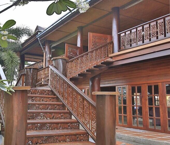 Presidential Thai Villa