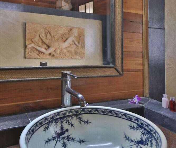 Presidential Thai Villa