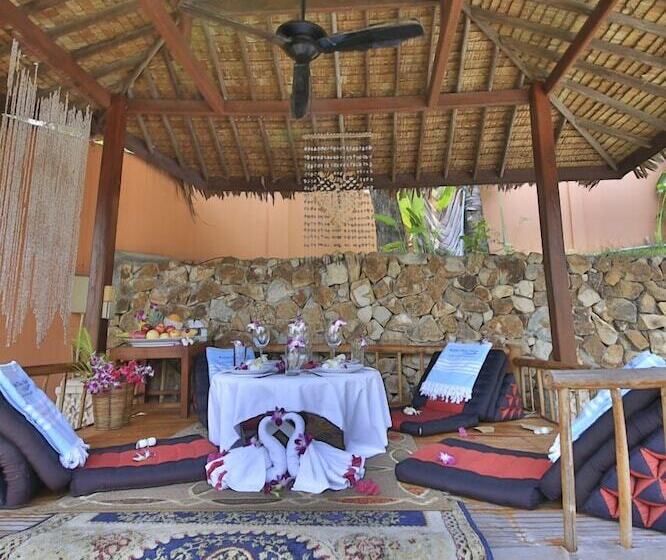 Presidential Thai Villa