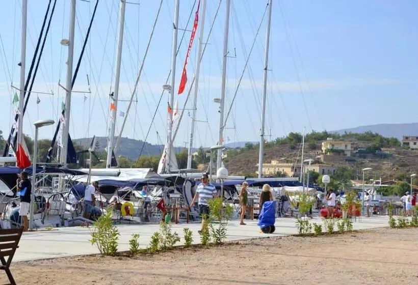 Volissos Holiday Homes