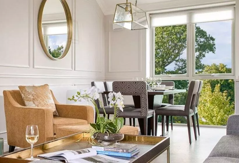 The Lodges At Glenlo Abbey Hotel & Estate