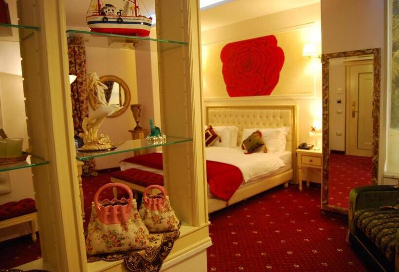 2 Kitarrat Boutique Hotel & Spa