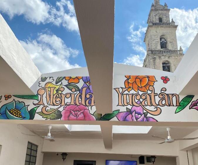 فندق صغير La Catedral Mérida