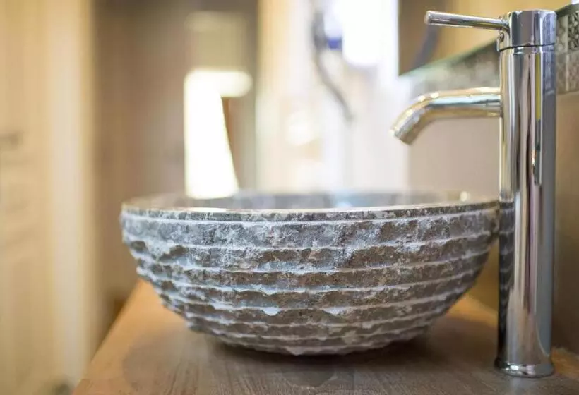 Aamiaismajoitus (B&B) Aux Charmes De Maintenon