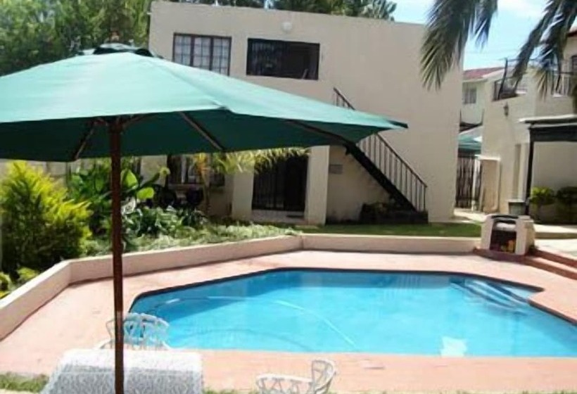 Bed & Breakfast Louhallas Accommodation