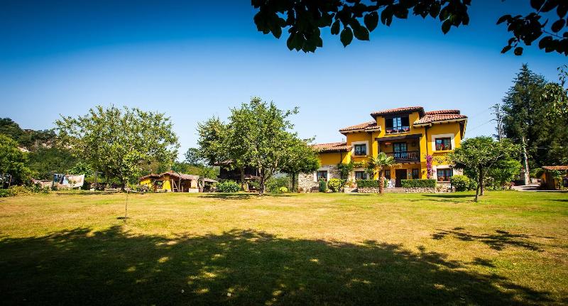 Casa De Aldea Riosol