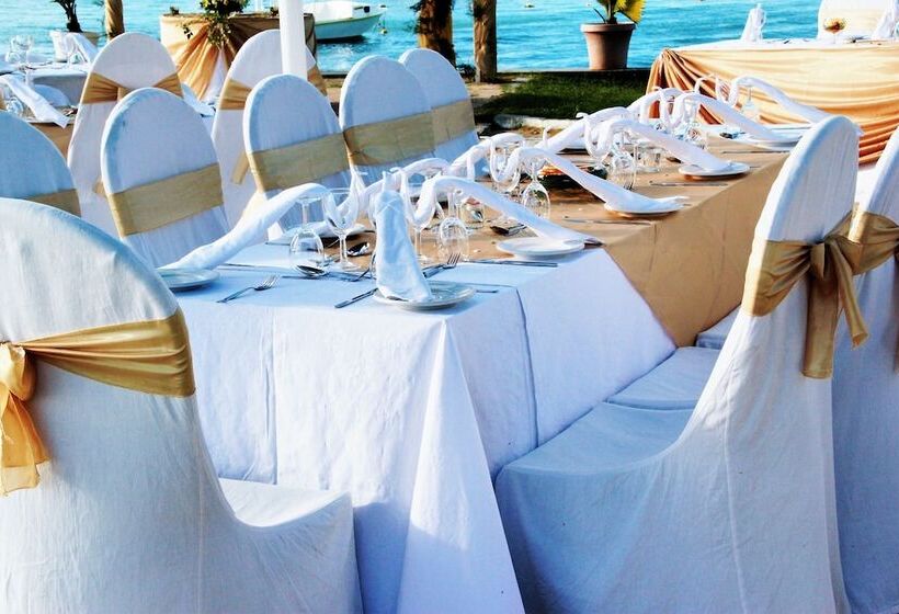 Coral Azur Beach Resort