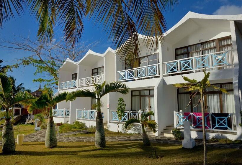 Coral Azur Beach Resort