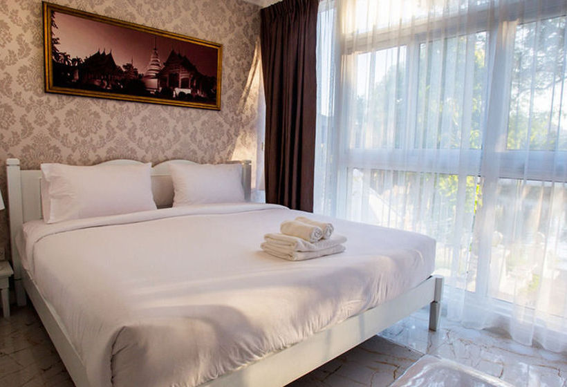 בית מלון כפרי B2 Riverside Colonial