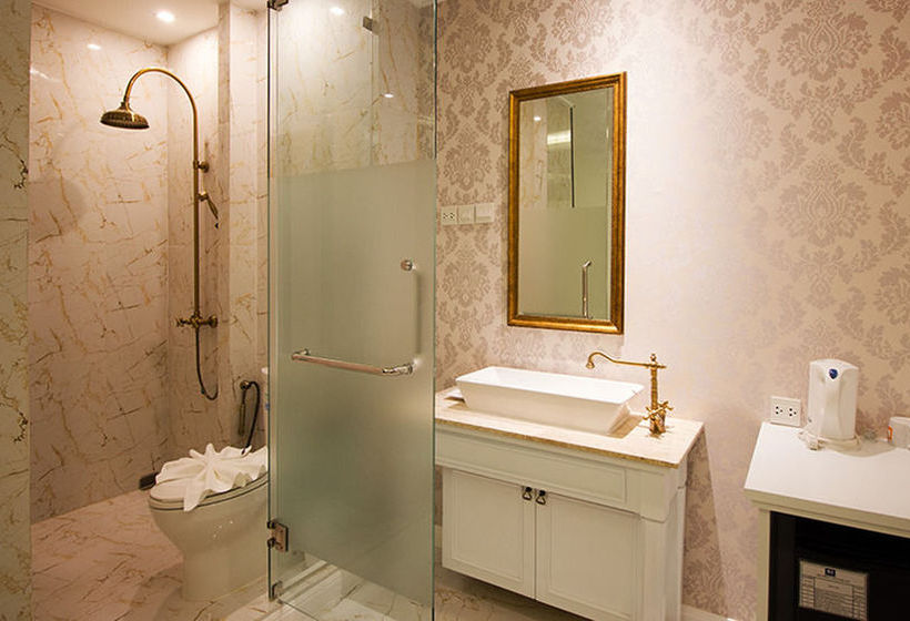 בית מלון כפרי B2 Riverside Colonial