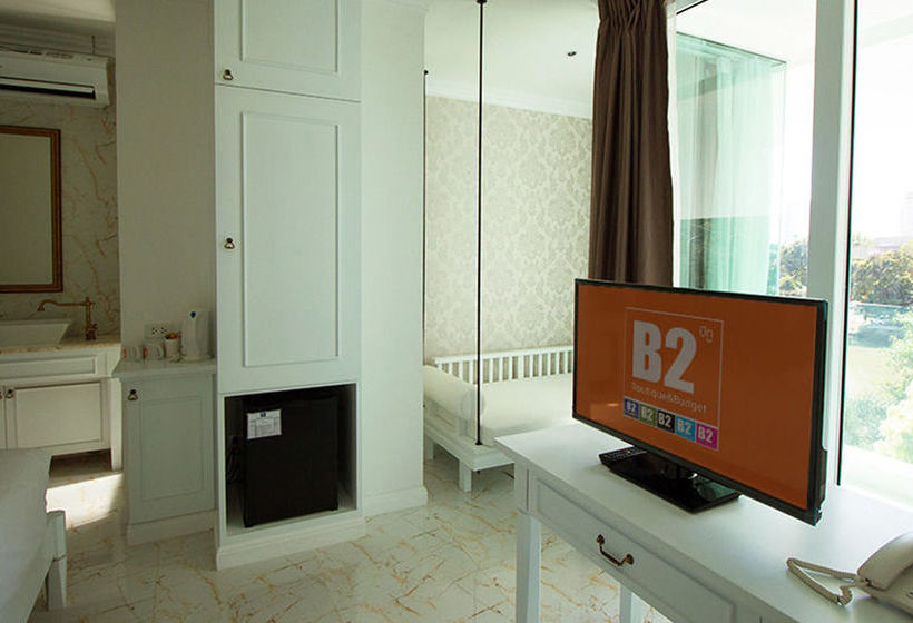 בית מלון כפרי B2 Riverside Colonial